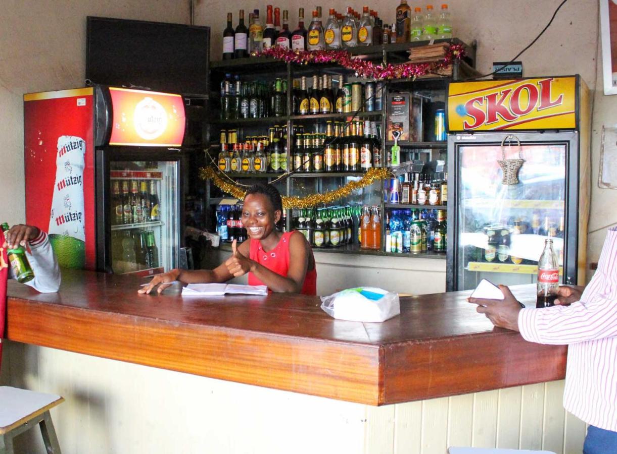 Akagera Neighbors Bed and Breakfast Kabarondo Buitenkant foto