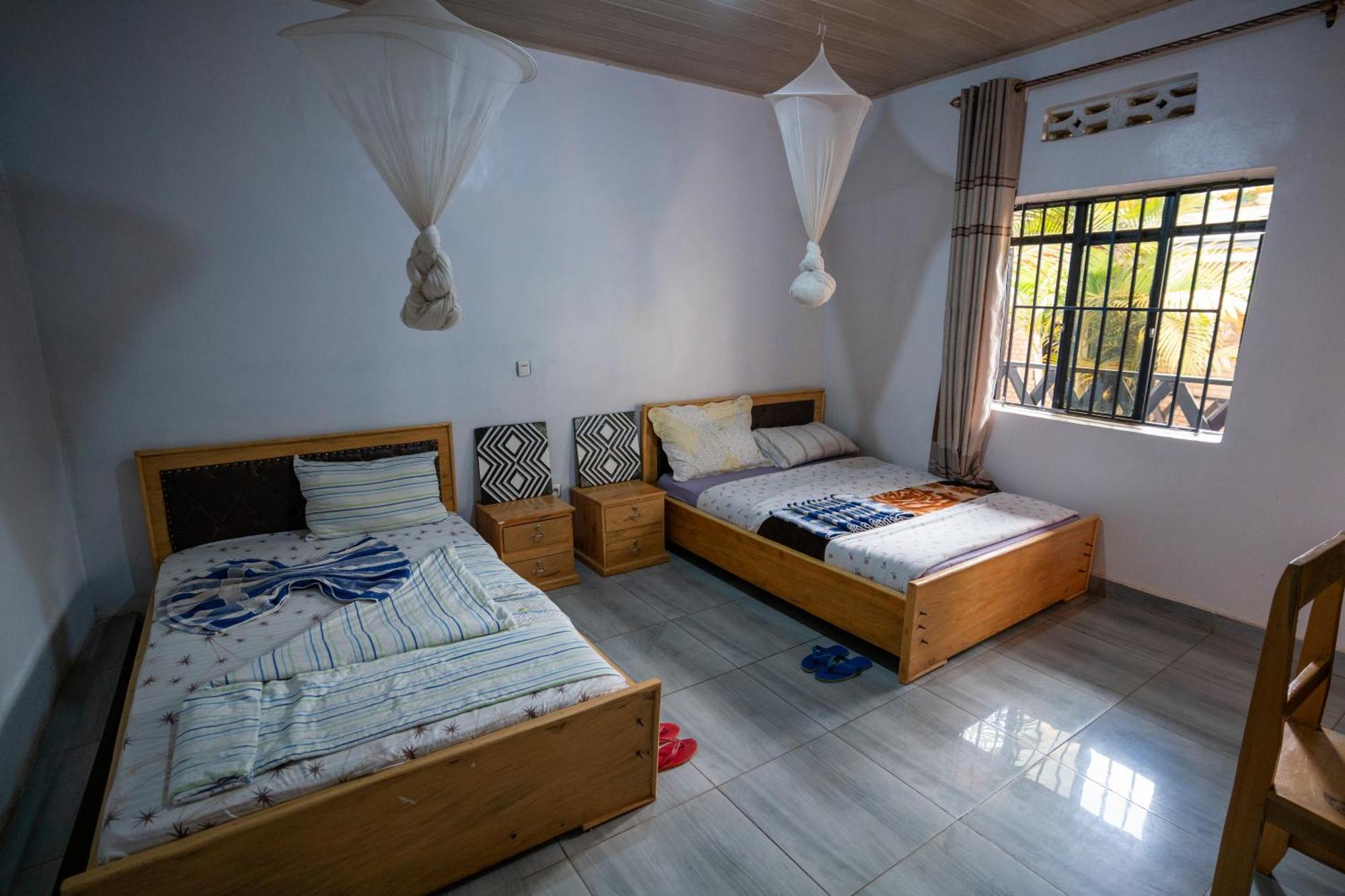 Akagera Neighbors Bed and Breakfast Kabarondo Buitenkant foto