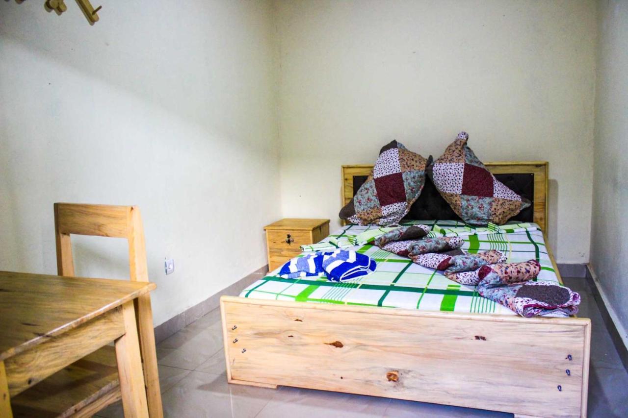 Akagera Neighbors Bed and Breakfast Kabarondo Buitenkant foto