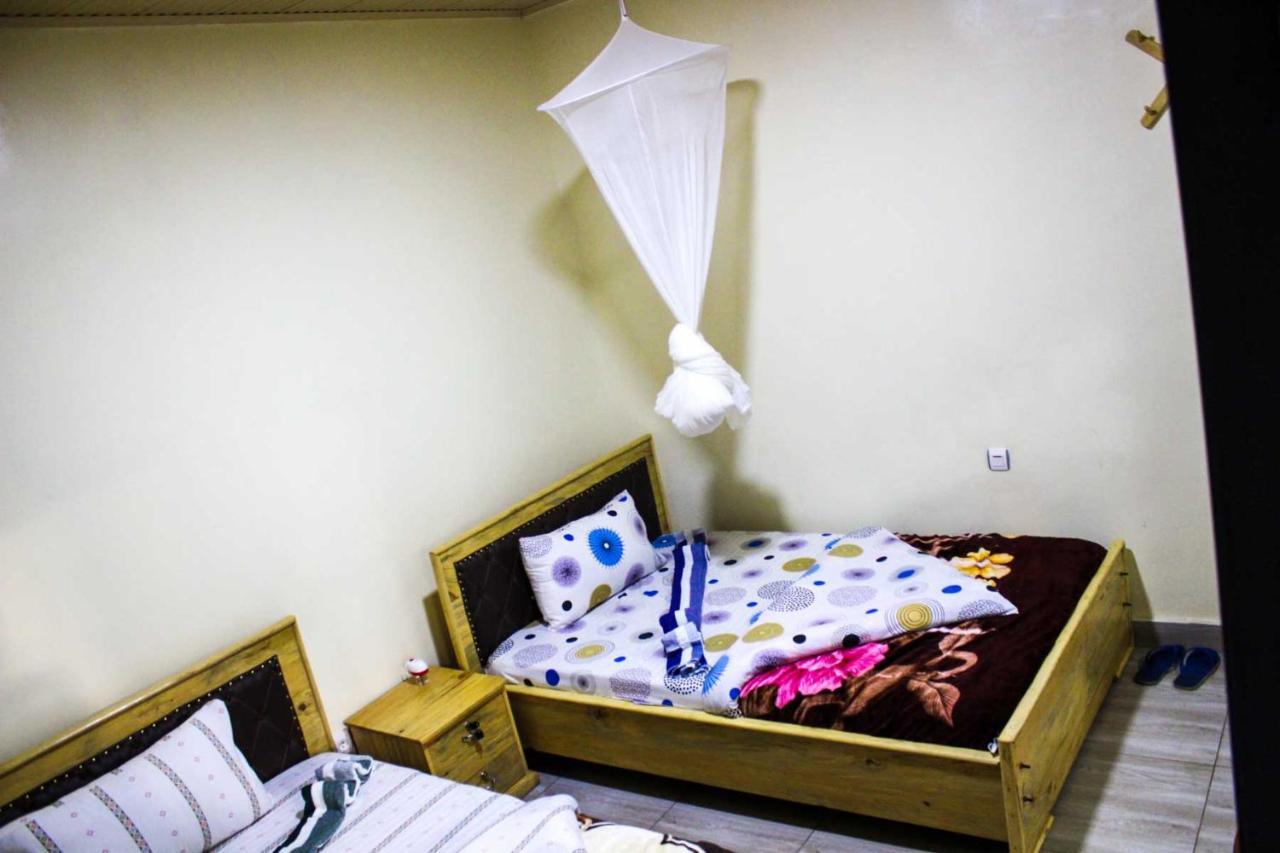 Akagera Neighbors Bed and Breakfast Kabarondo Buitenkant foto